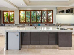 bifold-windows-65