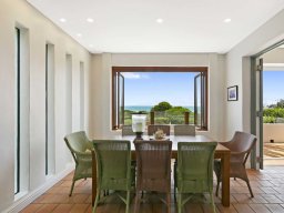 bifold-windows-66