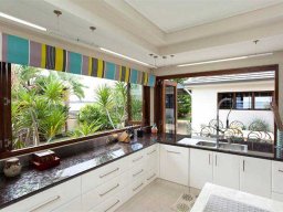 bifold-windows-7